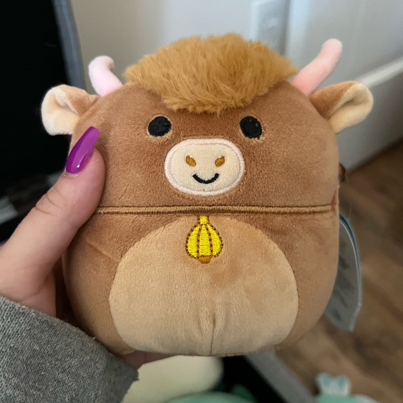 Calton squishmallow - Picture 1 of 1